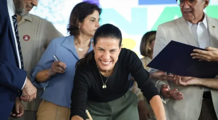 Governadora Raquel Lyra autoriza obras da Adutora de Negreiros, realiza entregas e anuncia investimentos nos Sertões do Araripe e São Francisco