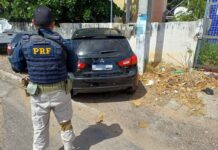 PRF recupera veículo com registro de furto na BR-407, em Petrolina