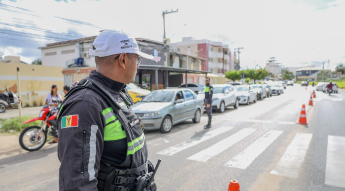 Dificultar passagem para veículos de emergência é infração gravíssima, alerta AMMPLA