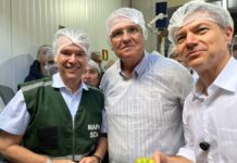 Em Petrolina, André de Paula diz que ampliação da irrigação está no radar do governo e destaca reação do Brasil diante de desafios no comércio exterior