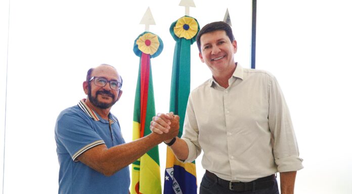 Prefeito Simão Durando articula retorno do ex-vereador Paulo Afonso para o bloco governista de Petrolina