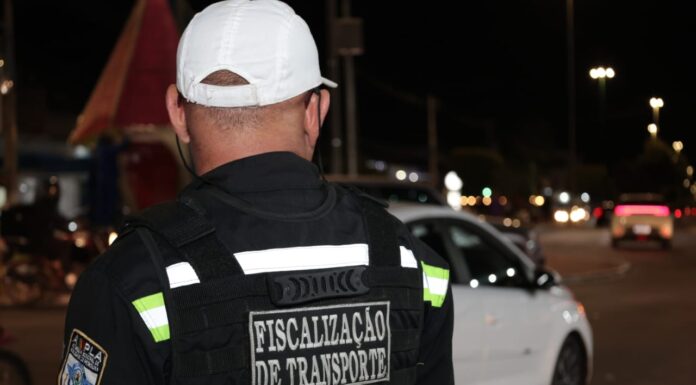 Operação de trânsito da AMMPLA realiza bloqueios estratégicos na PE-626 durante a 41ª Vaquejada de Petrolina