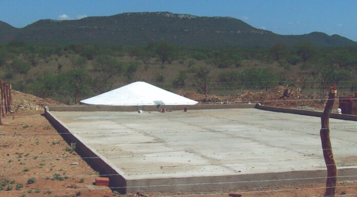 Governo da Bahia entrega cisternas e barreiros e amplia acesso à água para produção em Remanso