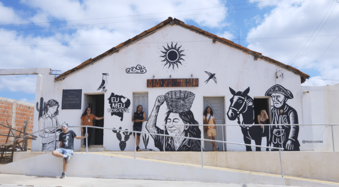 Documentário sobre processo de pintura artística no museu Memorial Sertanejo é lançado por diretor petrolinense