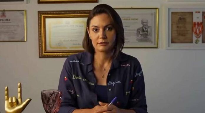 Michelle Bolsonaro acusa Flávio de desrespeito e diz ter sido “apunhalada”
