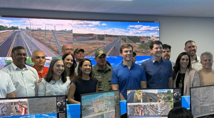 Após inaugurar hangar do Centro de Operações Aéreas, Raquel Lyra entrega Central de Videomonitoramento e reforça combate à criminalidade em Petrolina