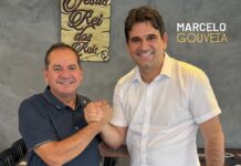 O pré-candidato a deputado federal, Marcelo Gouveia recebe apoio do vereador Ronaldo Silva