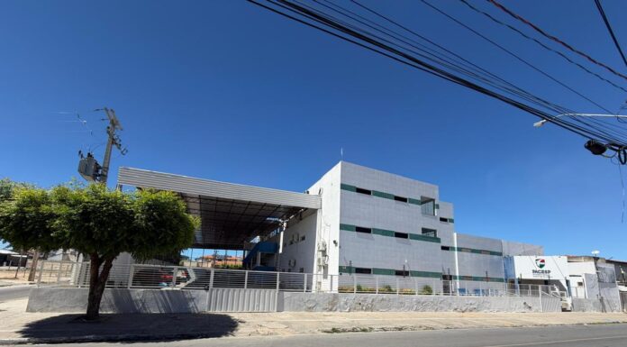 Petrolina: SEE viabiliza funcionamento da Erefem Padre Antonio Cassimiro em novo endereço