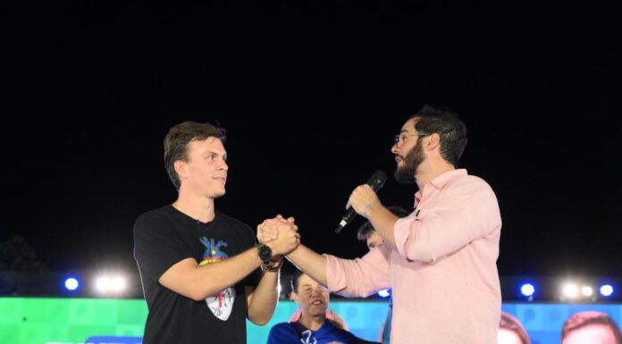 ‘Miguel Coelho é o nosso Senador”, afirma Túlio Gadelha durante evento em Paudalho com Raquel Lyra