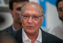 Alckmin diz aguardar aval do TCU para retomada da Transnordestina em Pernambuco