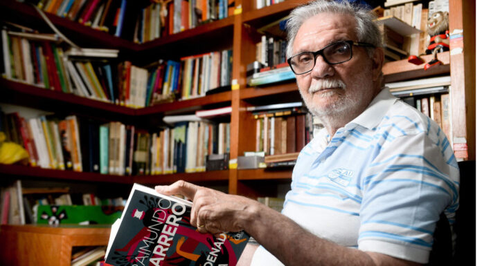 Morre Raimundo Carrero, escritor e jornalista pernambucano, aos 78 anos