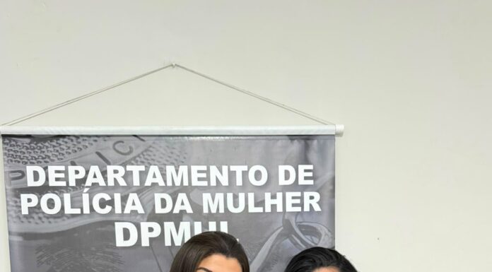 Rosarinha Coelho celebra chegada de delegada titular à DEAM de Petrolina