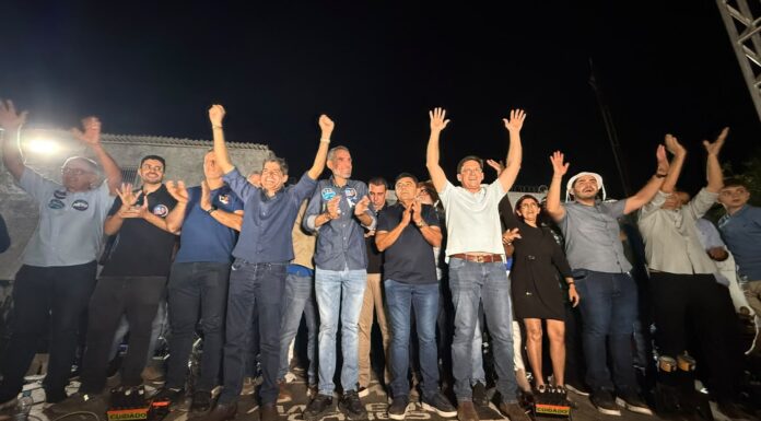 ACM Neto participa da 35ª Festa do Interior de Casa Nova e prefeito Anísio Viana oficializa apoio à sua pré-candidatura ao governo da Bahia