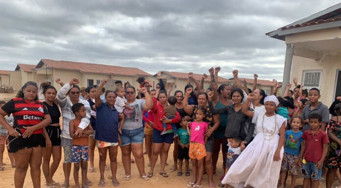 Justiça Federal pede reintegração de posse de imóveis do Minha Casa, Minha Vida ocupados por famílias em protesto em Petrolina