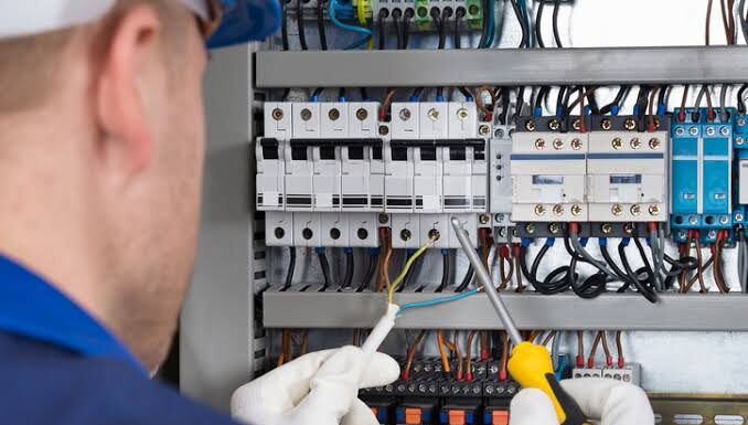 SENAI Pernambuco abre mais de 700 vagas para cursos técnicos presenciais e a distância