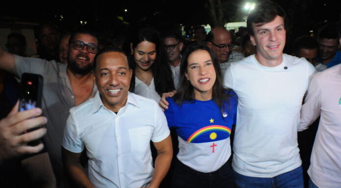 Raquel Lyra faz novo gesto a Miguel Coelho em meio ao imbróglio sobre Senado