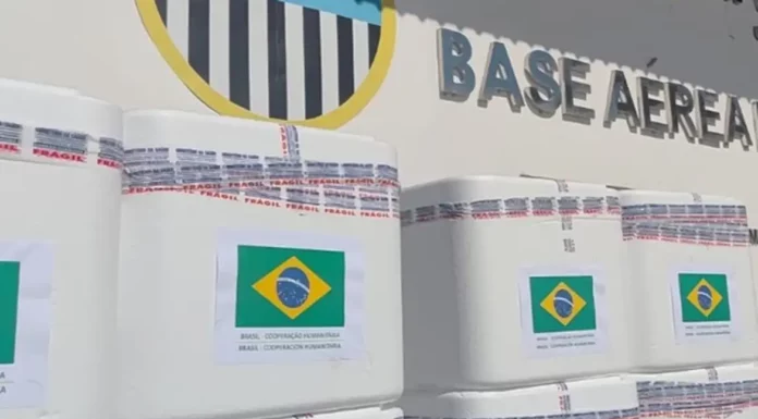 Brasil envia 690 mil doses de vacinas em ajuda à Venezuela