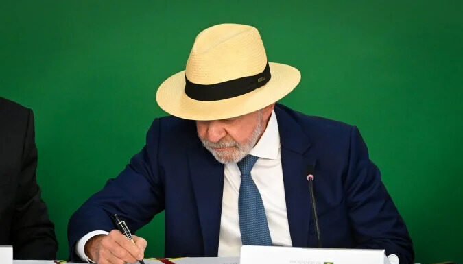 Lula decreta luto oficial de três dias por mortes de Laura Cardoso e Glória Menezes