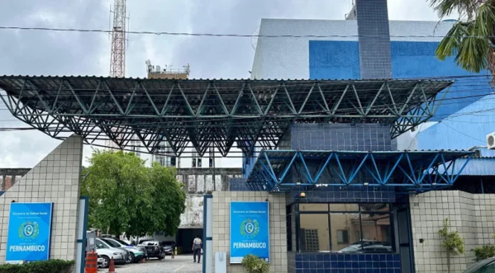 SDS expulsa 9 policiais após acusações de crimes cometidos em Pernambuco