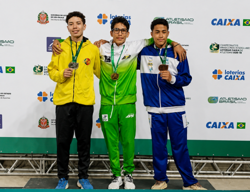 Erick David, da APA Petrolina, é campeão brasileiro sub-18 dos 2.000m com obstáculos