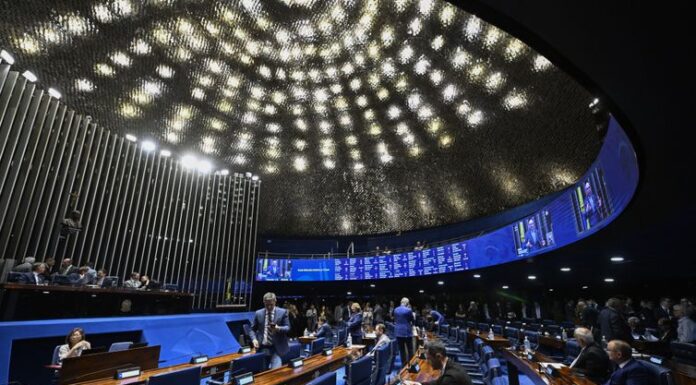 Senado aprova plano para fabricação de fertilizantes no Brasil