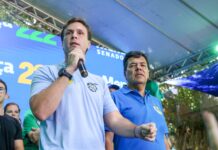 Miguel Coelho prestigia inauguração do comitê de Mendonça Filho e reforça importância da eleição para projeto de Raquel Lyra