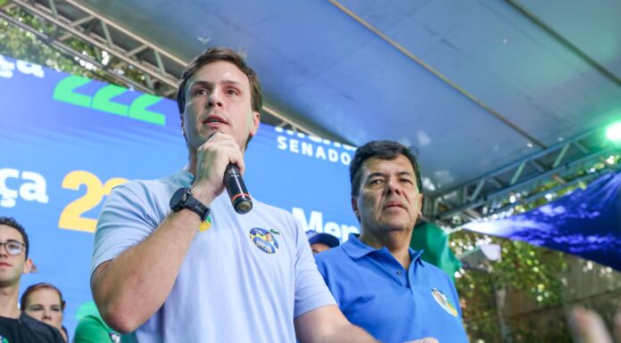 Miguel Coelho prestigia inauguração do comitê de Mendonça Filho e reforça importância da eleição para projeto de Raquel Lyra
