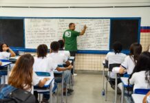 Pernambuco segue entre as três melhores notas do Brasil no Ideb do ensino médio e registra avanço no ensino fundamental