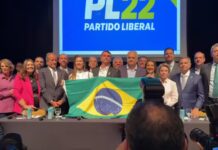 Eleições 2026: Flávio Bolsonaro anuncia deputado Alfredo Gaspar como vice na chapa dele à Presidência