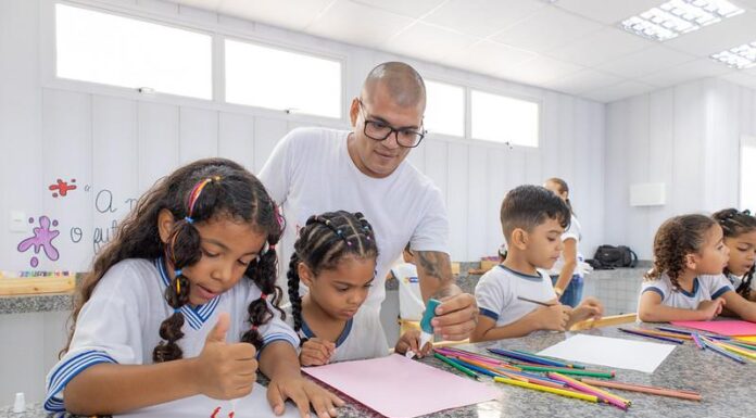 Matrículas 2027: Petrolina segue com processo de solicitação de vagas para continuidade na Educação Infantil