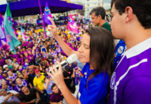 Campanha à reeleição de Raquel Lyra inicia com adesivaço e ato político no Recife
