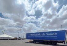 Representante do Ministério da Saúde visita carreta de saúde da mulher em Petrolina (PE)