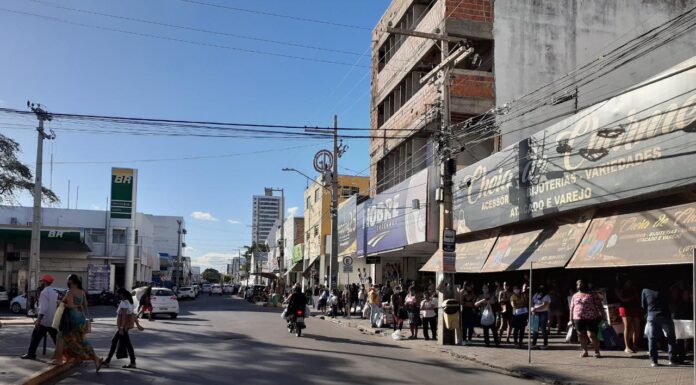 Dia dos Pais deve movimentar comércio em Petrolina com projeção de crescimento de 9% nas vendas