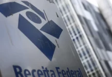 Receita paga nesta segunda último lote de restituição do IR 2026