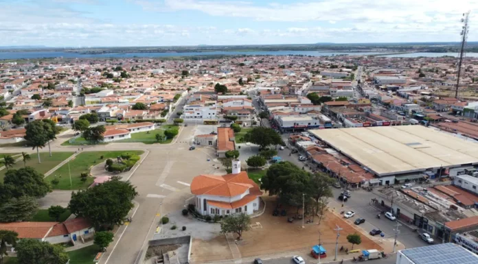 Programa Saúde em Todo Lugar amplia atendimentos especializados e chega aos distritos de Pau a Pique e Bem Bom, em Casa Nova, neste final de semana