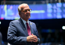 Dueire deve anunciar apoio a Humberto Costa após ficar fora da chapa de Raquel