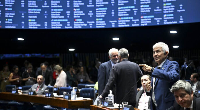 Senado: oposição obstrui e fim da escala 6×1 não vai a plenário