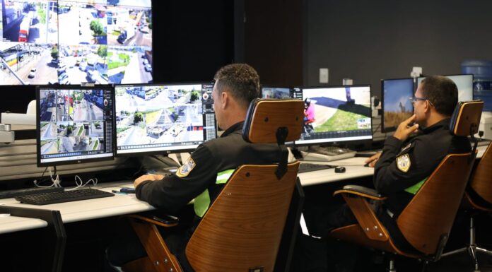 Centro Integrado de Comando e Controle utiliza tecnologia para melhorar segurança e trânsito em Petrolina