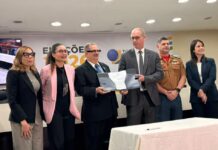 SJDH- PE firma cooperação técnica com o TRE-PE para levar transporte gratuito e adaptado a eleitores com deficiência nas Eleições 2026