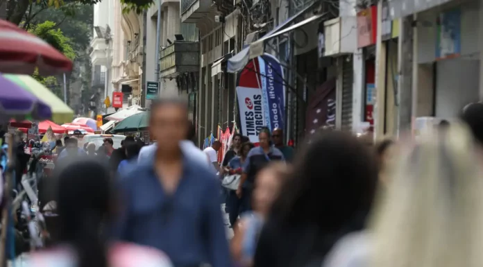 Eleições 2026: candidaturas de autistas aumentam mais de cinco vezes